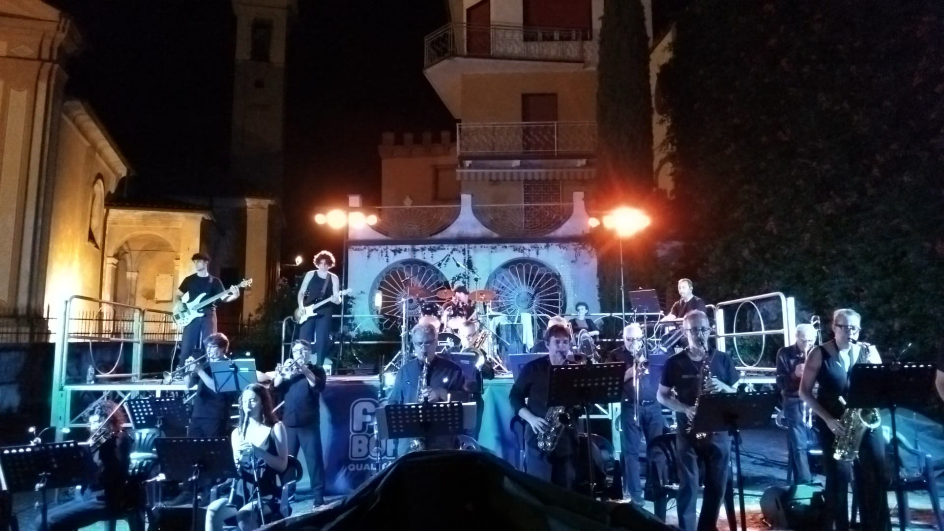Foto 1